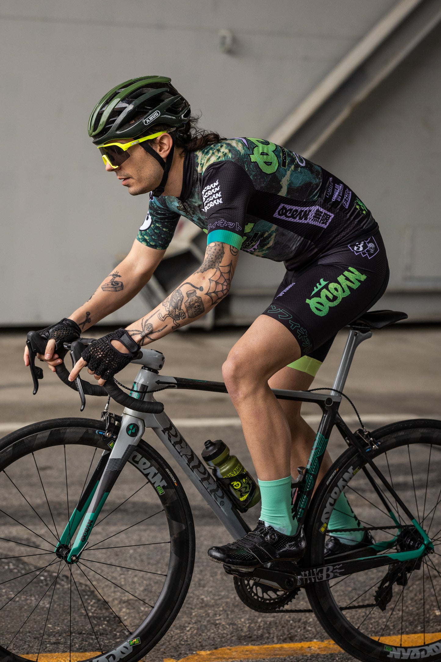 TIDAL Cycling Kit - Size L
