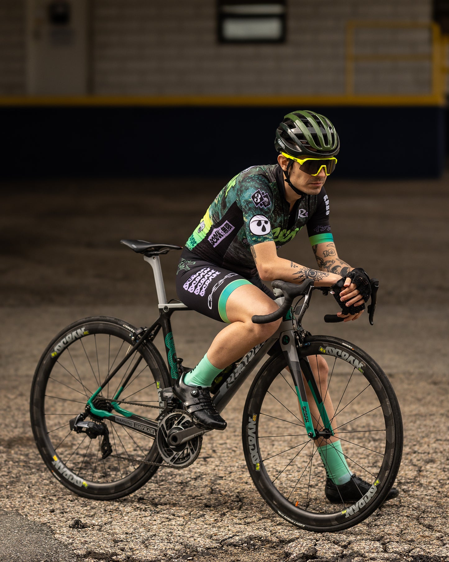 TIDAL Cycling Kit - Size L